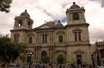 Catedral Metropolitana en la Plaza Murillo