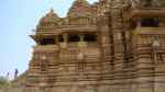 Nawy świątyni - ardha mandapa i mandapa